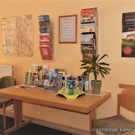 Gasthof Landhotel Gruner Baum Cadolzburg Екстериор снимка