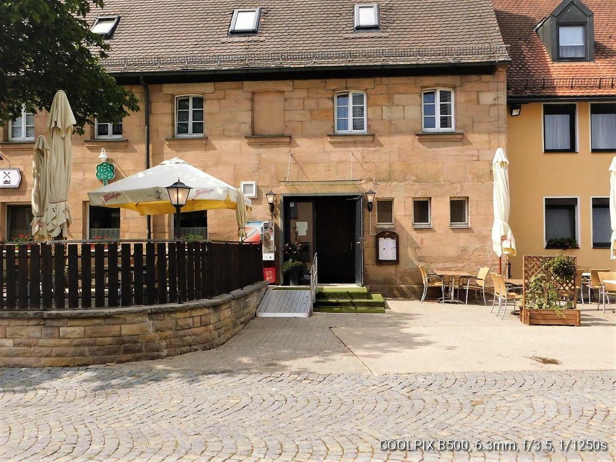 Gasthof Landhotel Gruner Baum Cadolzburg Екстериор снимка