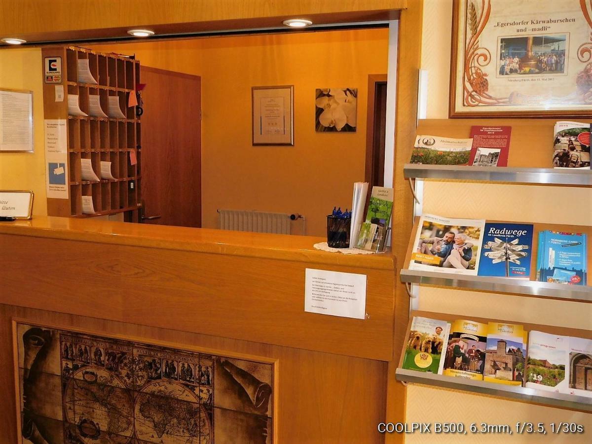 Gasthof Landhotel Gruner Baum Cadolzburg Екстериор снимка